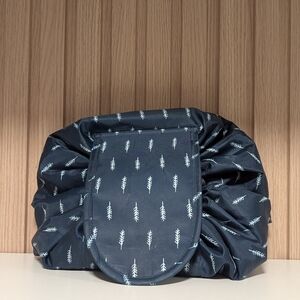 Navy Blue Leaf Print Adjustable • Makeup Bag • Hair Bag • Large • Inside Pockets